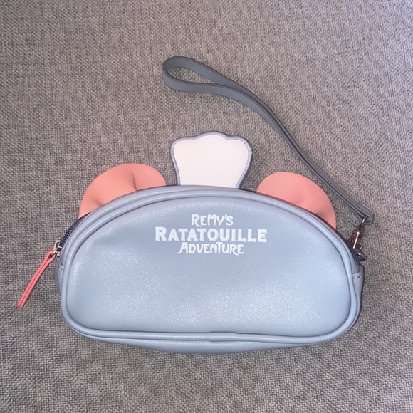 Disney’s “Remy” Ratatouille Wristlet - Picture 4 of 9